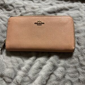 Coach Long Zip Wallet